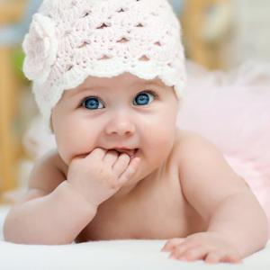 Nama Bayi Perempuan Dengan Makna / Arti Cerah